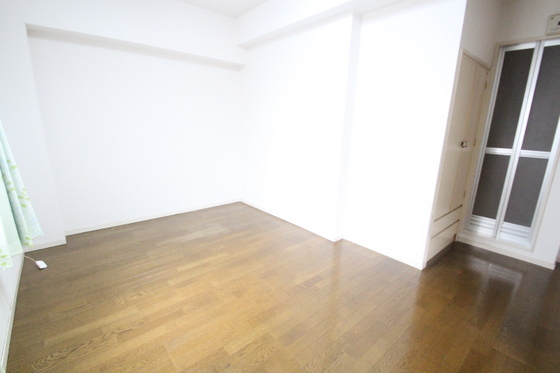 居室・リビング　※別の部屋の写真です