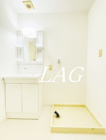 洗面設備　洗面台です。