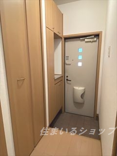 玄関　シューズボックス