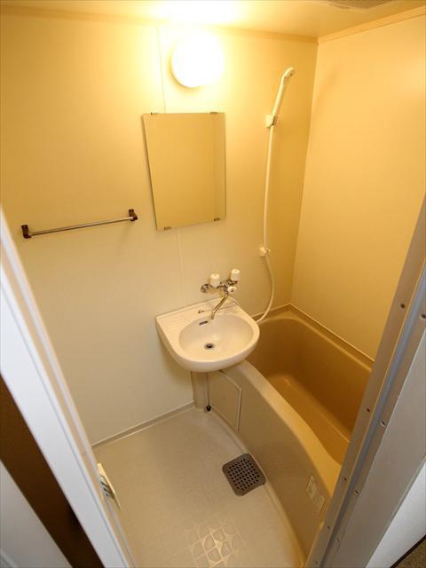 バス・シャワールーム　松山市緑町　エクセル緑町　浴室