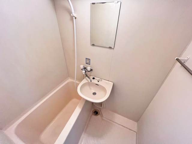 バス・シャワールーム　※別号室イメージ