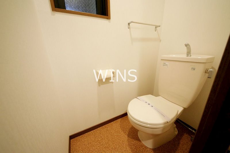 ＪＲ鹿児島本線 吉塚駅 徒歩14分 8階建 築22年のトイレ写真