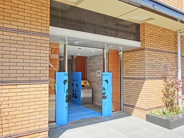 エントランス　オートロック対応エントランス