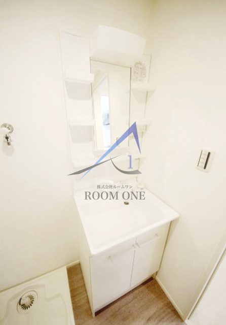 洗面設備　洗面台です。