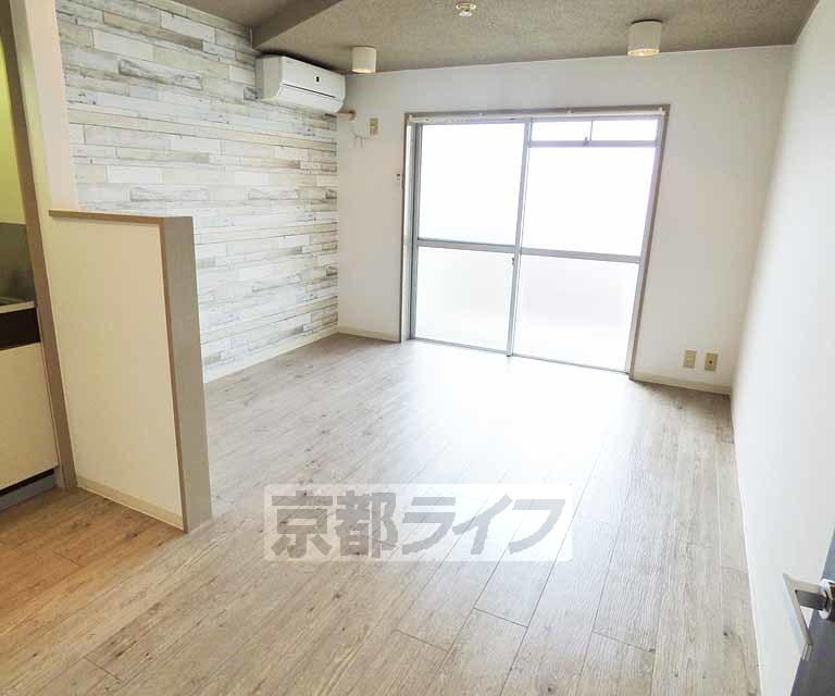 居室・リビング　デザインリフォーム済