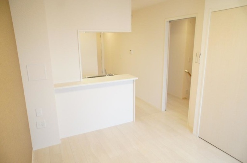 居室・リビング　図面と現状に相違がある場合には現状を優先