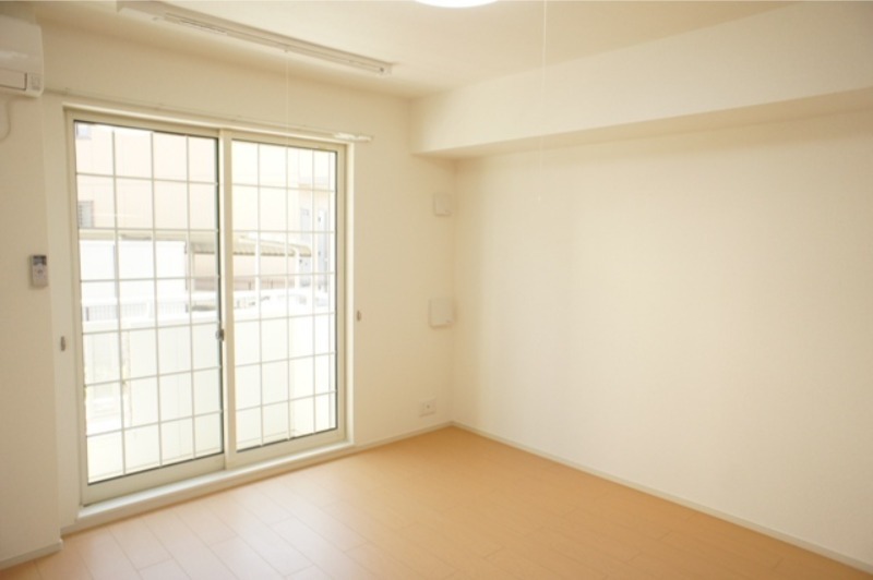 居室・リビング　図面と現状に相違がある場合には現状を優先