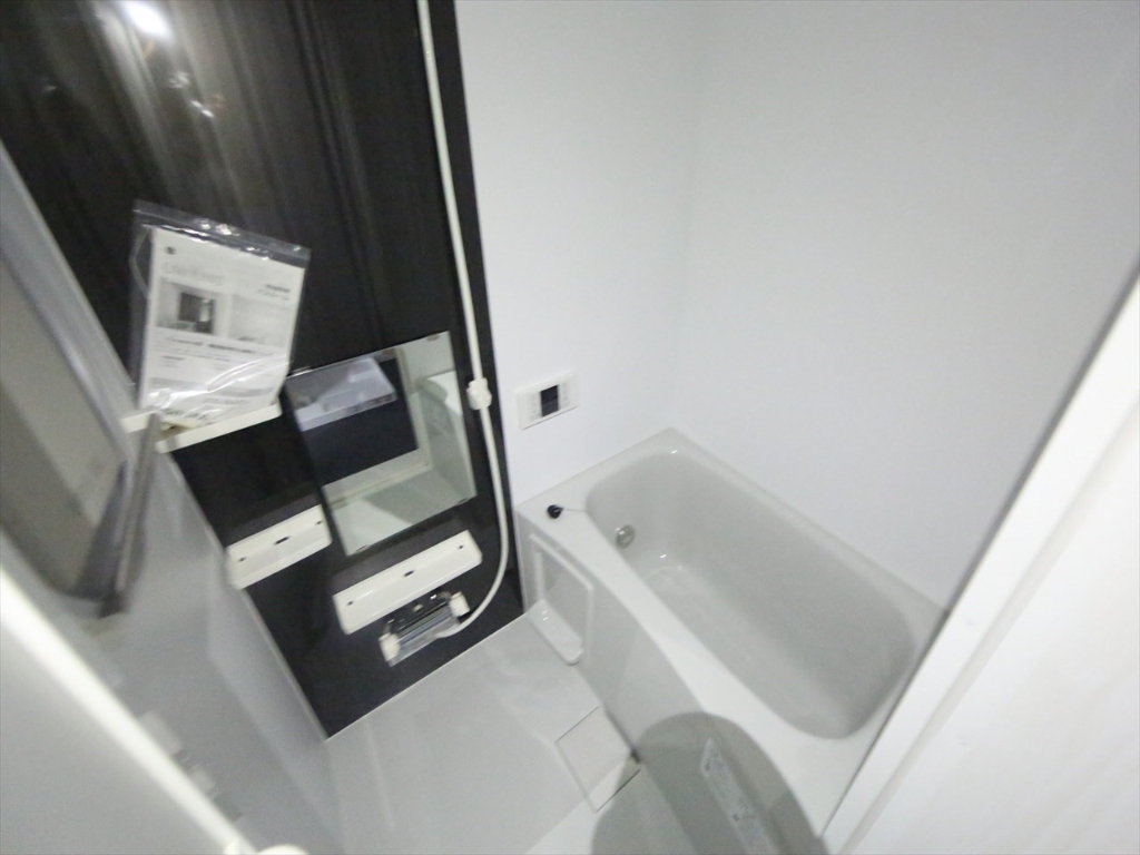 バス・シャワールーム　追い焚き機能付　オートバス機能付バスルーム