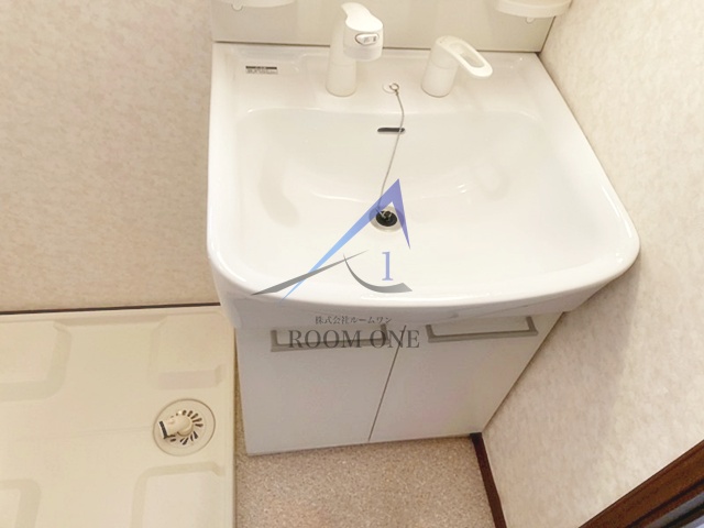 洗面設備　洗面台です。