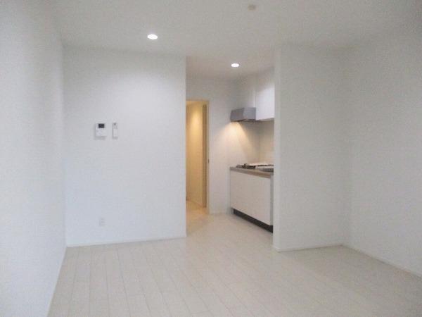 居室・リビング　広々としたリビング！