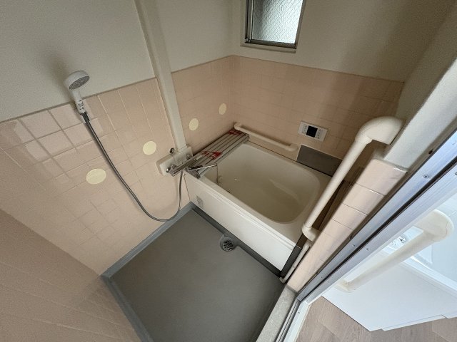 バス・シャワールーム　日々の疲れを癒すお風呂付です