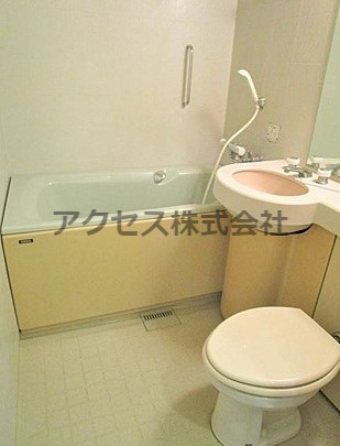 バス・シャワールーム　※同建物別室、参考写真