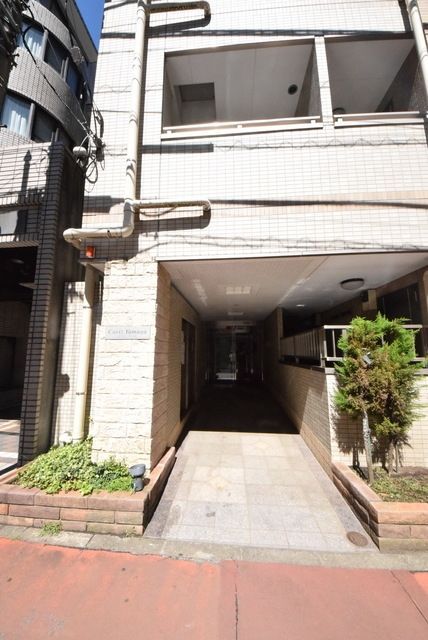 エントランス　エントランス