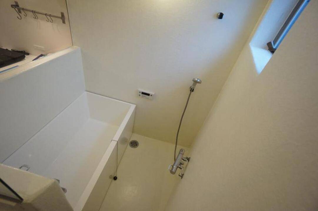 バス・シャワールーム　浴室
