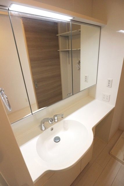 洗面設備　★独立洗面台★