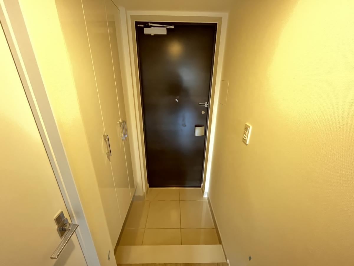 玄関　参考写真