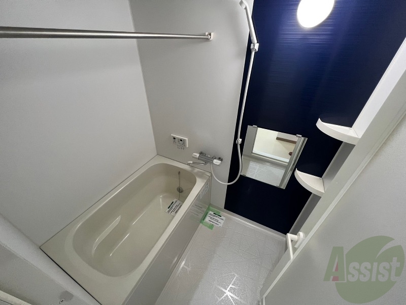 バス・シャワールーム　浴室乾燥機付きですので嬉しいですね。参考写真