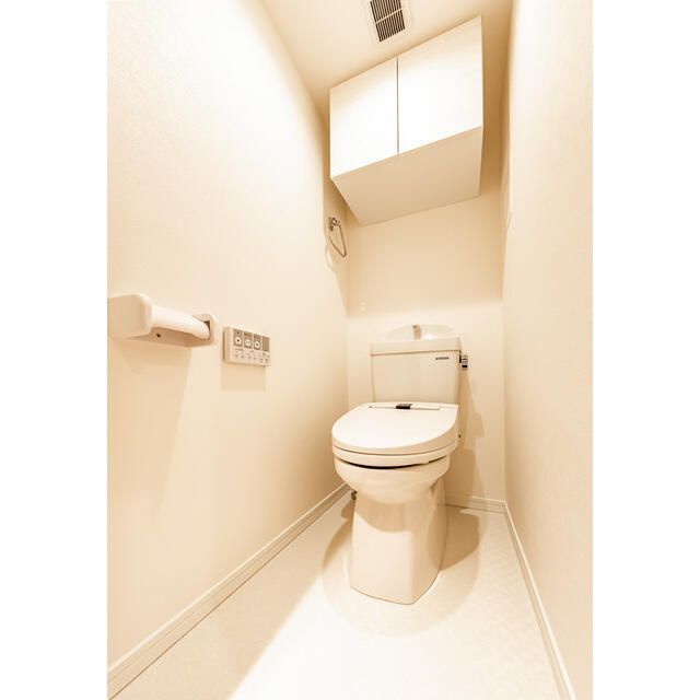 トイレ　コンパクトで使いやすいトイレです