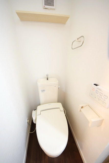 トイレ　～身も心もスッキリっ～