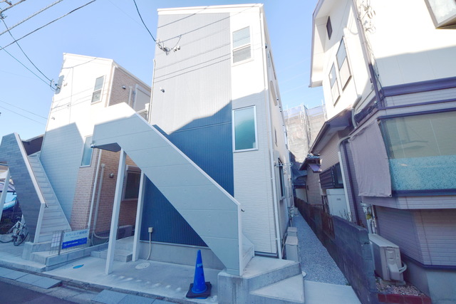 建物外観　～閑静な住宅地に立地しております～