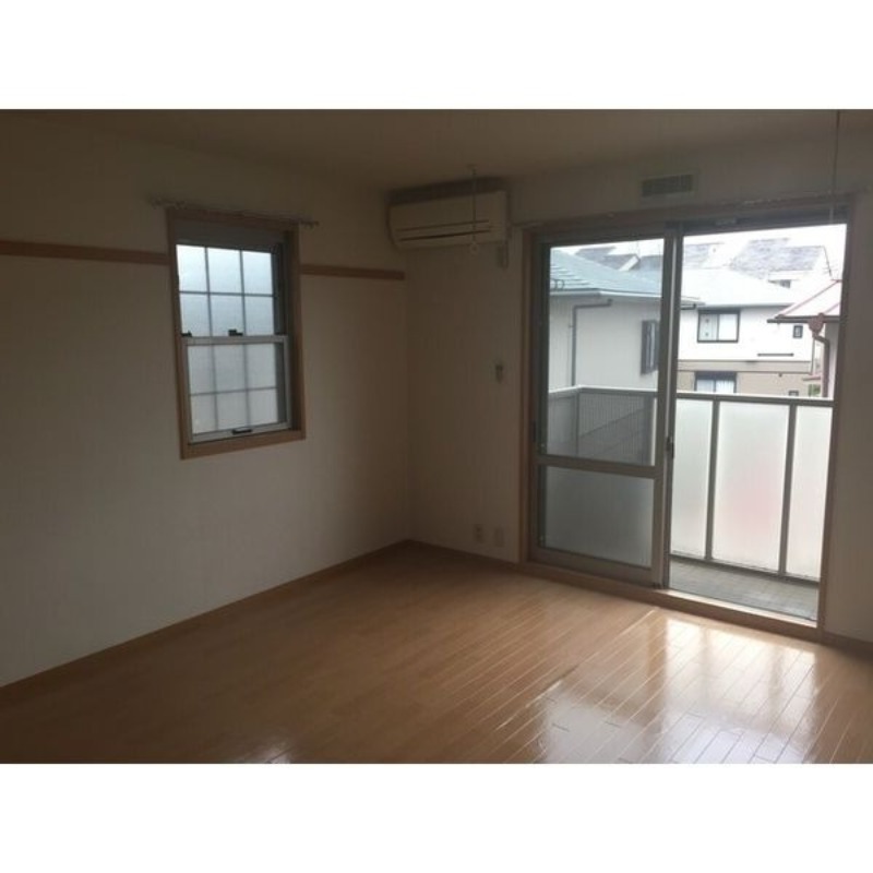 居室・リビング　図面と現状に相違がある場合には現状を優先