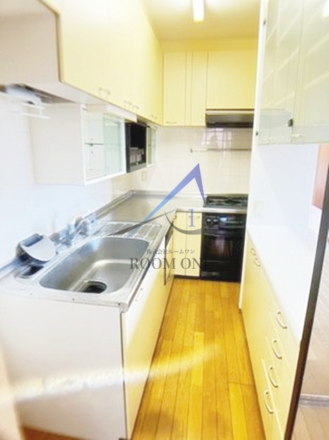 キッチン　キッチンです。