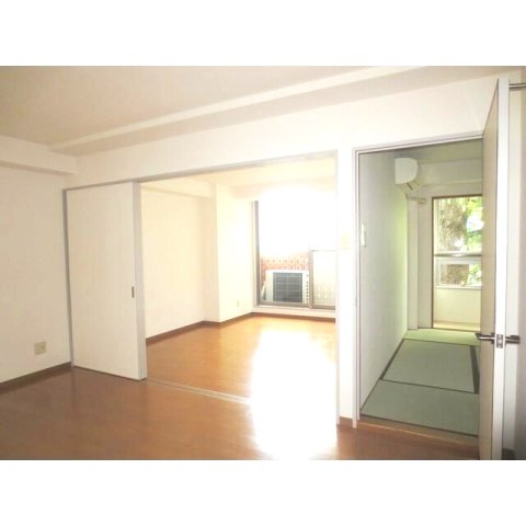 居室・リビング　居室