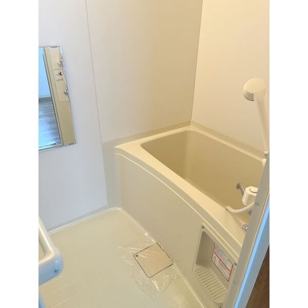 バス・シャワールーム　日々の疲れを癒すお風呂付です