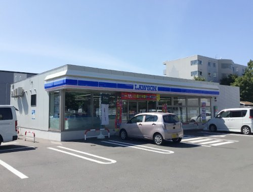 コンビニ　ローソン 札幌北28条東店（コンビニ）まで176m