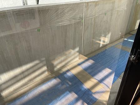 バルコニー　工事中のバルコニー