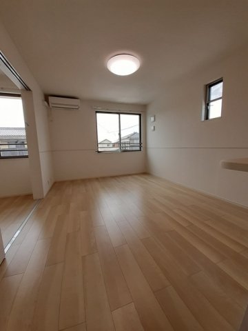 居室・リビング　使いやすいリビングです