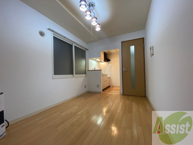 居室・リビング　広くてキレイなお部屋が広がっていて、充実した生活が送れそう。