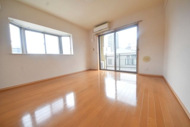 居室・リビング　８帖のリビングです。