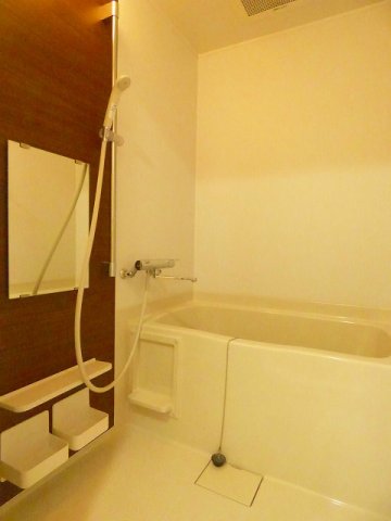 バス・シャワールーム　※別号室参考写真