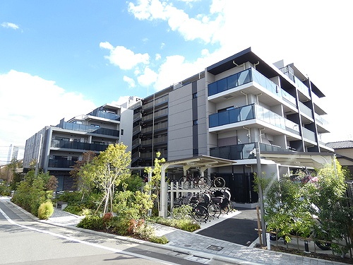 建物外観　建物外観　※2025年10月28日撮影時