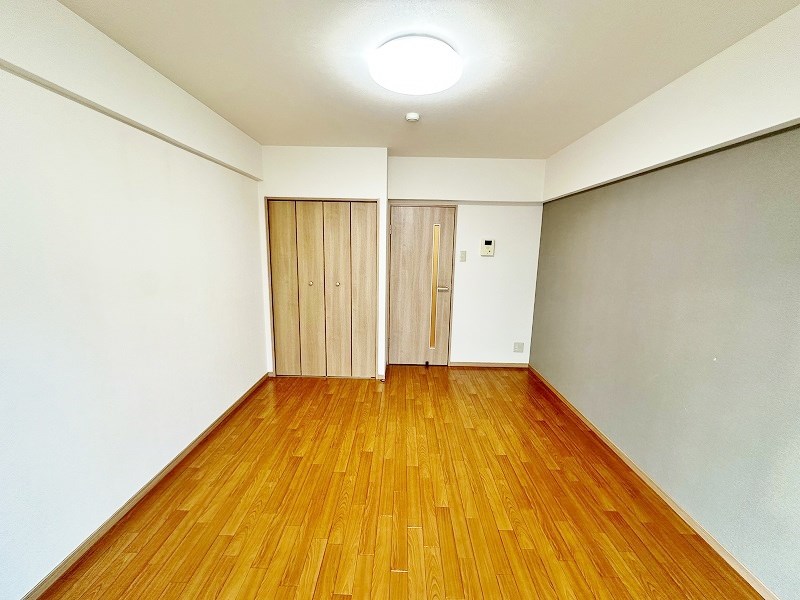 居室・リビング　★洋室7.58帖★