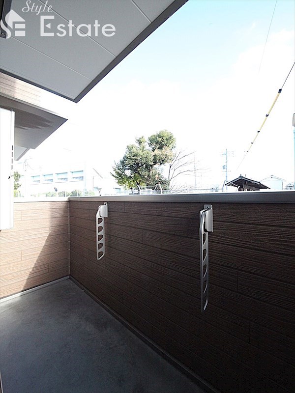 バルコニー　バルコニー