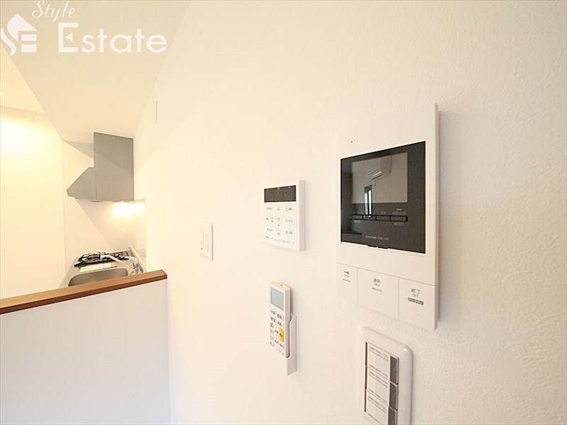 セキュリティ　モニター付きインターホン