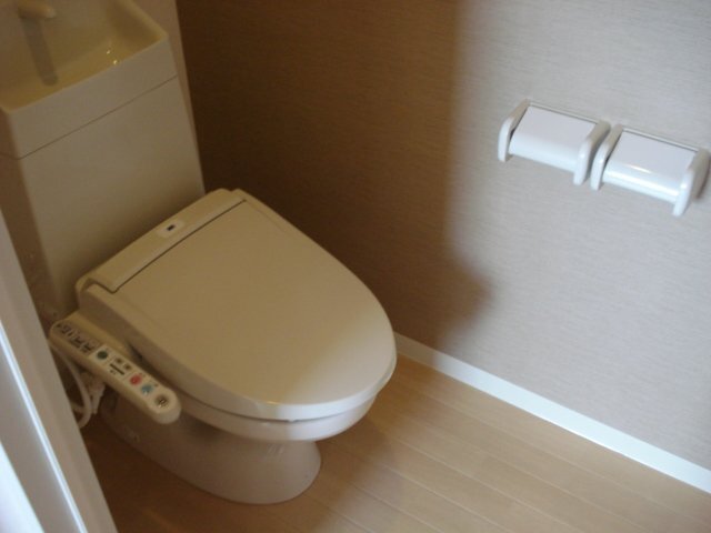 トイレ　シャワー付トイレ