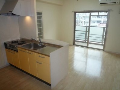 キッチン　カウンターキッチン※2口コンロ※別号室の参考写真になります。