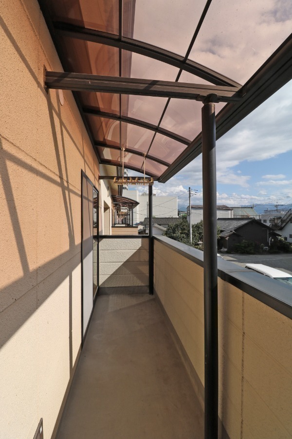 バルコニー　ベランダ