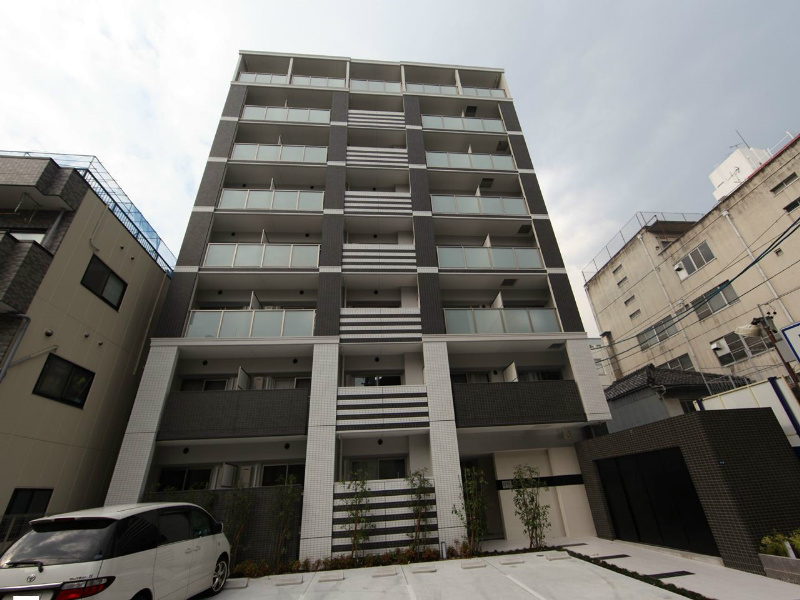 建物外観　外観　オートロック付　防犯カメラ付