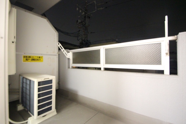 バルコニー　※別室の参考写真の為、現況優先です。