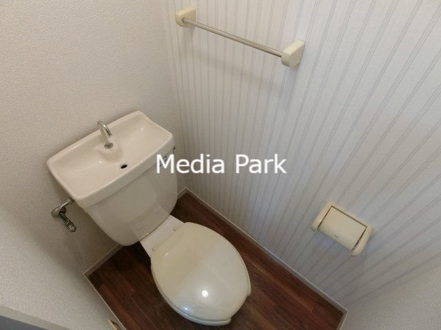 トイレ　同物件別のお部屋の参考写真です。