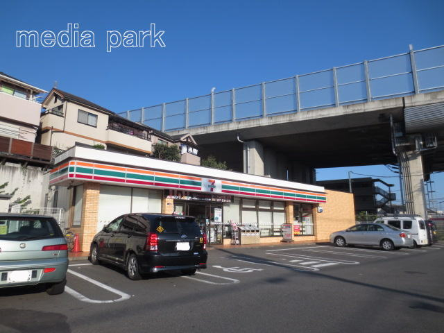 コンビニ　セブンイレブン川崎神木本町1丁目店（コンビニ）まで417m