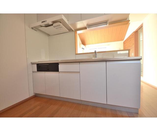 キッチン　人気のカウンターキッチンです。