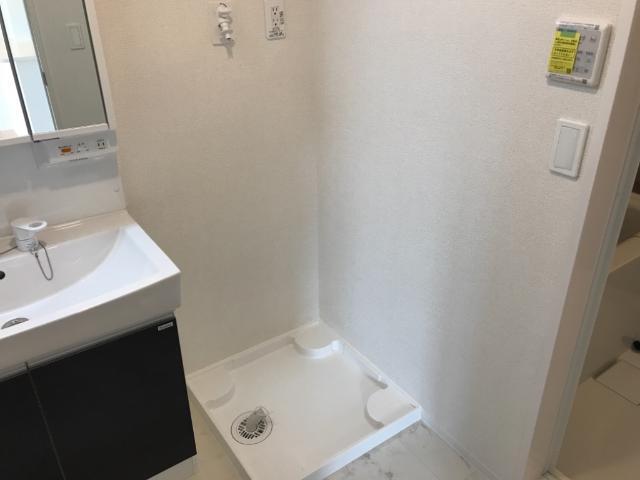 洗面設備　室内洗濯置場
