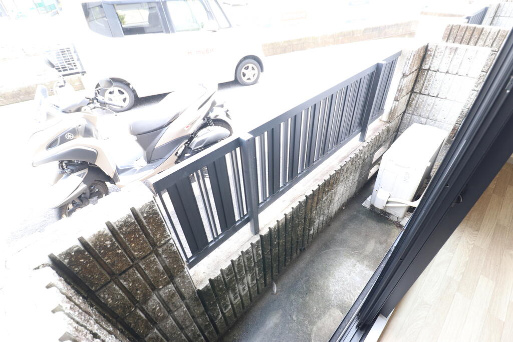 バルコニー　バルコニー