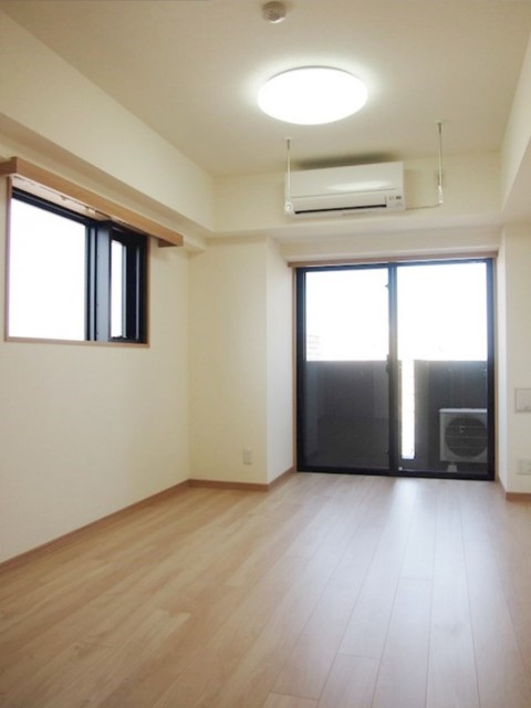 居室・リビング　同仕様写真