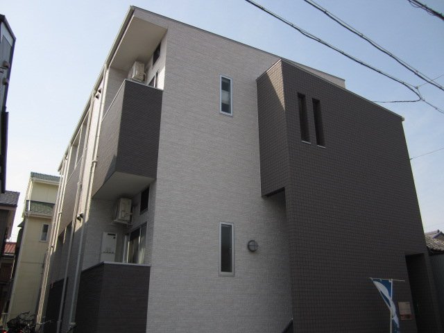 建物外観　デザイナーズコーポ名北